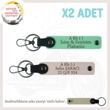 Motorcu Tarzına, Isim Plaka ve A Rh (-) Kan Grubu Yazılı Hediyelik X2 Anahtarlık Set, Yeşil-Pudra-Sk