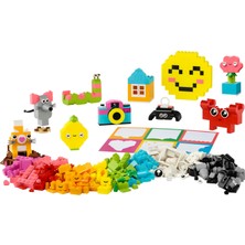LEGO® Classic Yaratıcı Mutlu Kutu 11042 - 5 Yaş & Üzeri Çocuklar için Yaratıcı Oyuncak Yapım Seti (680 Parça)