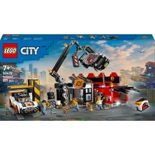 LEGO® City Hurdalık ve Arabalar 60472 - 7 Yaş & Üzeri Çocuklar için Yaratıcı Oyuncak Yapım Seti (871 Parça)