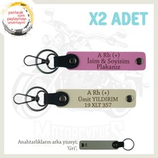 Motorcu Dostlara Özel, Isim Plaka ve A Rh (+) Kan Grubu Yazılı Deri X2 Anahtarlık, Pembe-S Kahve-Gr