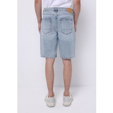 Regular Fit Orta Bel Düz Erkek Açik Indigo Jean Şort