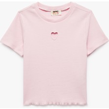 Koton Pamuklu Kalp Detaylı Kısa Kollu Bisiklet Yaka Basic Crop Tişört