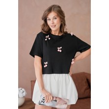 Aksesuar Detaylı Kısa Kol Basic T-Shirt