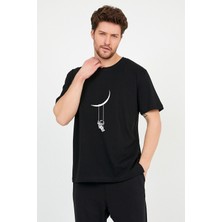 Cakkey Siyah Bol Kesim Pamuklu Erkek TShirt Kısa Kol Günlük Stil Grafik Desenli