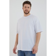 Cakkey Beyaz Oversize T-Shirt