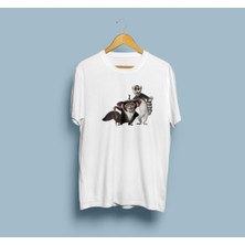 Oversize Madagaskar Kral Juilen / Lemur Kral Tasarım Unisex T-Shirt