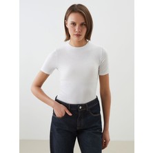 Lc Waikiki Yeni Sezon Bisiklet Yaka Kadin Tisort - S5ME93Z8