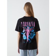 Lc Waikiki Yeni Sezon Bisiklet Yaka Nirvana Baskili Kadin Tisort - S5G673Z8