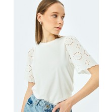 Koton Fisto Detaylı Bisiklet Yaka Kısa Kollu Tişört