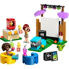 LEGO® Friends Arkadaşlık Film Gecesi 42642 - 6 Yaş ve Üzeri Çocuklar Için 2 Mini Bebek Içeren Oyuncak Yapım Seti (154 Parça)