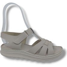 Zerhan 1150 Kadın Krem Cırtlı Yumuşak Taban Comfort Sandalet Ayakkabı