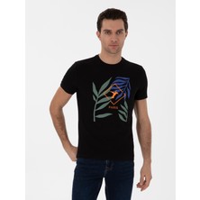 Cacharel Erkek Siyah Slim Fit Bisiklet Yaka Desenli T-Shirt 50301497-VR046