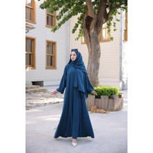 Füruzan Abaya-Petrol