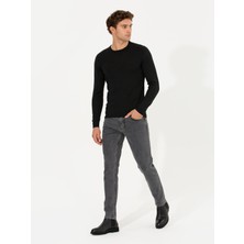Cacharel Erkek Siyah Slim Fit Bisiklet Yaka Basic Triko Kazak 50211257-VR046
