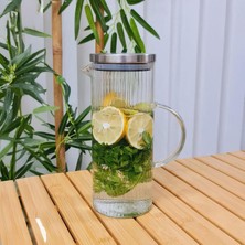 Store 1500 ml Metal Kapaklı Line Borosilikat Cam Yağlık & Sürahi - Şık, Dayanıklı ve Sağlıklı Saklama Çözümü 9 cm x 23 cm