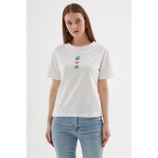 Fashion Friends  Beyaz Kadın T-Shirt 25Y0521K1