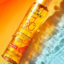 Nuxe Paris Sun Bronzlaştırıcı Yüz ve Vücut Yağı SPF30 150ML - Huile Prodigieuse /bronzante