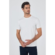 İmza Beyaz Kısa Kol Bisiklet Yaka Cepsiz Pamuklu Casual Slim Fit Tişört 1011250165