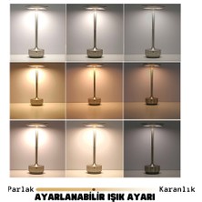 Kablosuz LED Masa Lambası – Alüminyum Gövde, Dokunmatik Kontrol, 3 Renkli Işık, 2600MAH Şarjlı,6-8 Saat Kullanım, Modern Tasarım, Restoran ve Ev Için Atmosfer Aydınlatması