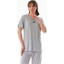 Yıldız Desenli Kısa Kol Büyük Beden Kapri Pijama Takımı