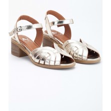 Analin Shoes Kadın  Deri Bilekten Bağlı Sandalet - Krem