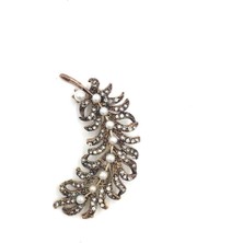 Inci Taneli Yaprak Otantik Broş