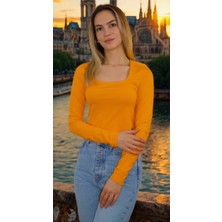 Kare Yakalı Uzun Kollu Şık ve Rahat Crop -Pamuklu Kaliteli Kumaş