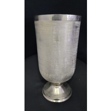 27CM Etan Metal Vazo Kararmaz Yuvarlak Ayaklı Zırh Işlemeli Howard Elliott 1 Adet