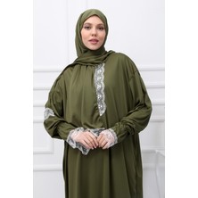 Tek Parça Başörtülü Dantelli Kadın Namaz Elbisesi