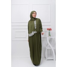 Tek Parça Başörtülü Dantelli Kadın Namaz Elbisesi