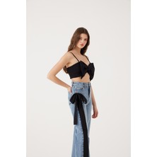 Kurdele Görünümlü Crop Jazmin Bluz Siyah