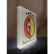 3D Dönüşüm Atölyesi Kişiye Özel Isimli Sarı Kırmızı Aslan Taraftar Dekoratif LED Lamba Kablolu Adaptörlü