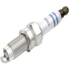 0242135510 (YR7LPP332W) Atesleme Bujisi Rezistansli YR7LPP332W 101905606A (WA666147)