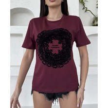 Kadın Oversize Kalıp Baskılı Bordo Yarım Kol T-Shirt