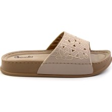 Bej  Kadın Terlik K04099501309