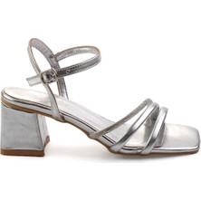 Metalik Lame  Kadın Sandalet K05124006009