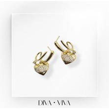 Diva Viva - Vıp 14K Tektaş Detaylı Nazar Kalp Sallantılı Kadın - Nazaré Küpe