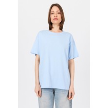 Mavi Arka Yazı Baskılı Kalpli %100 Pamuk Oversize Tişört 2150-33M