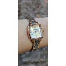 Daniel Klein DKE.1.10839 Kare Kadran Bombeli Cam Romen Rakamlı Kadın Kol Saati