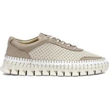 Celal Gültekin Kadın Bej Vizon Bağcıklı Kalın Tabanlı Deri Sneaker