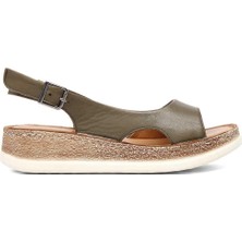 Kadın Haki Tokalı Dolgu Topuklu Deri Sandalet