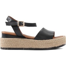 Kadın Siyah Hasır Tabanlı Deri Sandalet