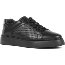 Celal Gültekin Erkek Siyah Bağcıklı Kalın Tabanlı Deri Sneaker