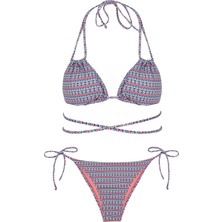 Bağlama Detaylı Desenli Üçgen Bikini Takım