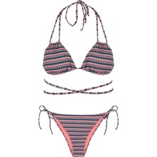 Bağlama Detaylı Desenli Üçgen Bikini Takım
