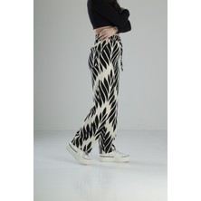Yaprak Desenli Baggy Pantolon
