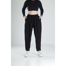 Pileli Siyah Jogger Pantolon