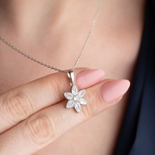 Vaoov 925 Ayar Gümüş Damla Taşlı Çiçek Kolye