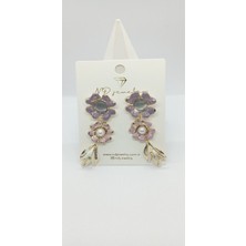 Mor Çiçek Figür Sallantılı Küpe