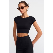 Kısa Kollu Siyah  Kadın Crop 30528-2Y5